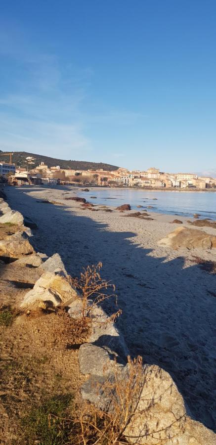Tres Beau Duplex Vue Panoramique Mer, Proche Plage LʼÎle-Rousse المظهر الخارجي الصورة